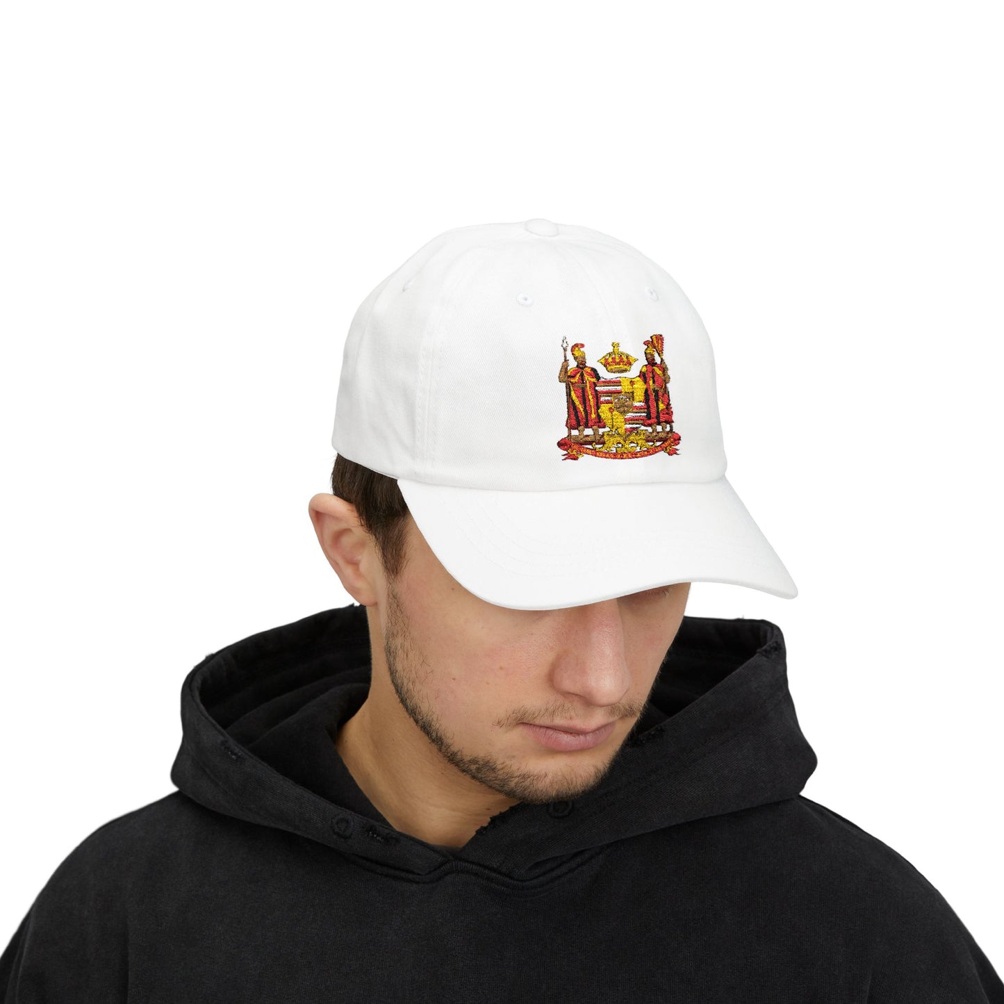 Classic Dad Cap with Regal Emblem - Adjustable White Hat for Casual Style